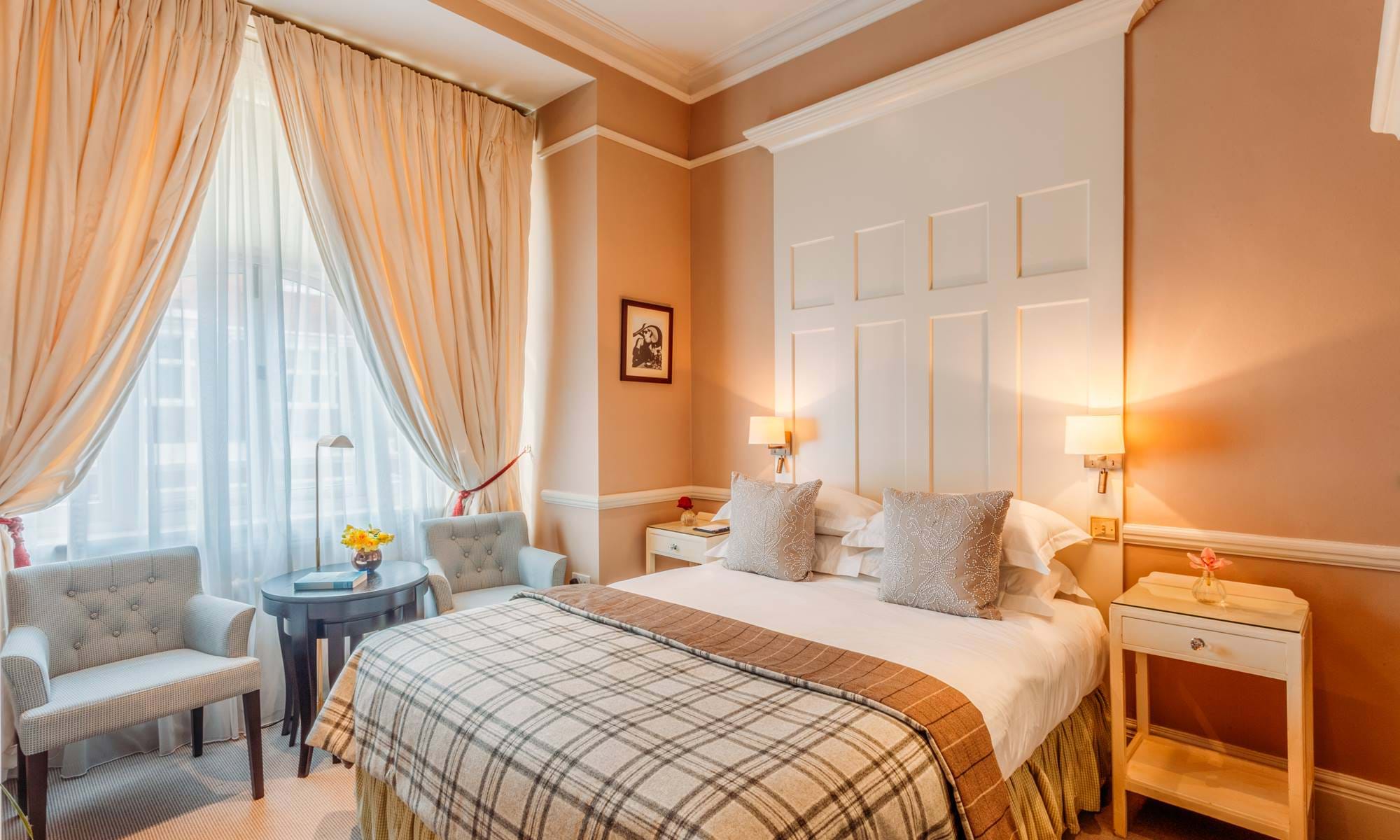 Superior Room London Hotel Suites