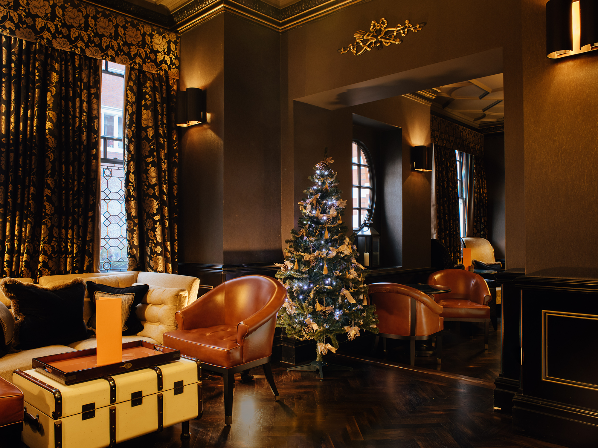 Christmas tree inside of the Chelsea Bar at 11 Cadogan Gardens